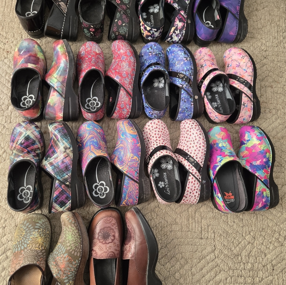 DANSKO! SANITA! Several pr (SOLD SEPARATELY) sz 39 (9) ** $50 SOLD PER PAIR!!**